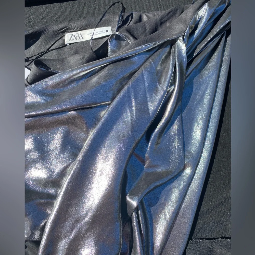 ZARA ASYMMETRIC SILVER METALLIC TOP XS/NWT - Picture 9 of 14